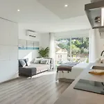 Apartment Lets Holidays Amazing In The Center Of Tossa