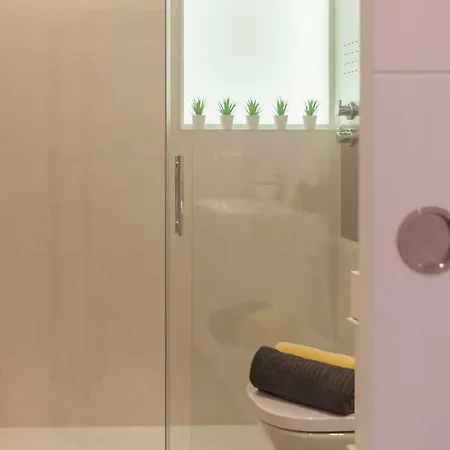 Lets Holidays In Tossa Апартаменты Тосса-де-Мар